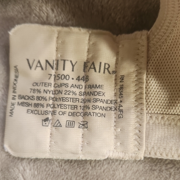 🍀🍀🍀Vanity Fair Size 44B Women's Bra Beige - Picture 2 of 8